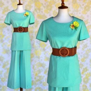 True Vintage🍬70s Mint Green TWO PIECE Tunic & Bell Bottom Trousers/Pants Set